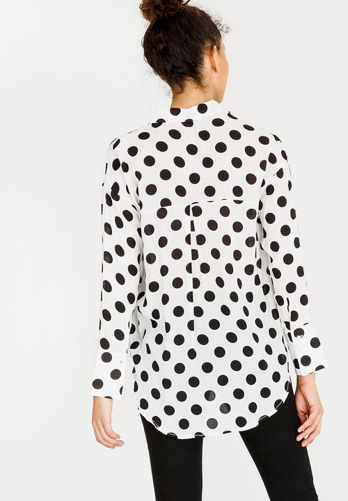 STYLE REPUBLIC - Polka Dot Shirt Black and White
