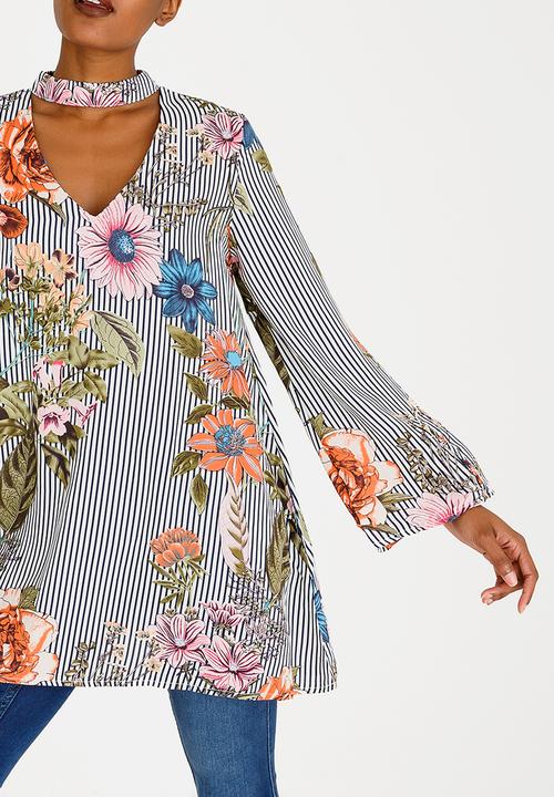 Revenge - Keyhole Printed Top Multi-colour