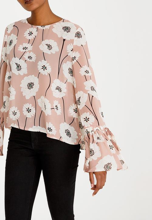 Revenge - Floral Flare Sleeve Blouse Mid Pink