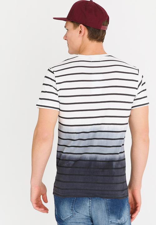 STYLE REPUBLIC - Dip Hem Stripe T-shirt Black and White