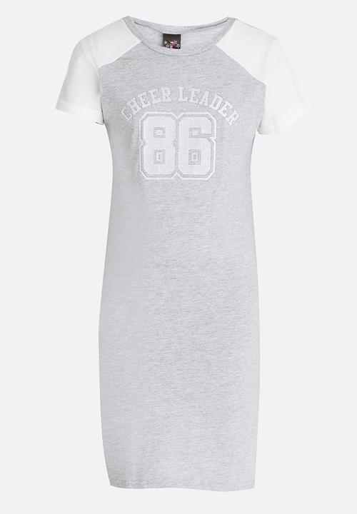 Twin Clothing - Cheerleader Printed Short Sleeve Dress Grey