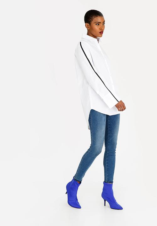 STYLE REPUBLIC - Athleisure Shirt White