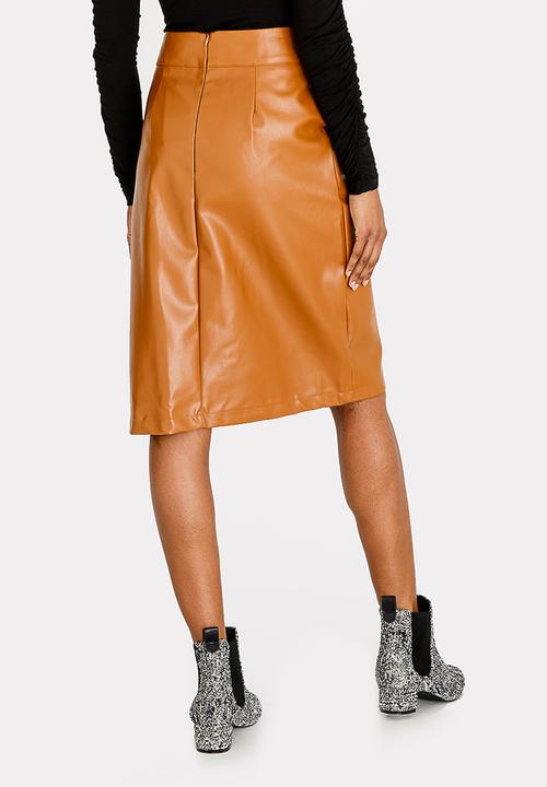 STYLE REPUBLIC - Belted Faux Leather Skirt Tan