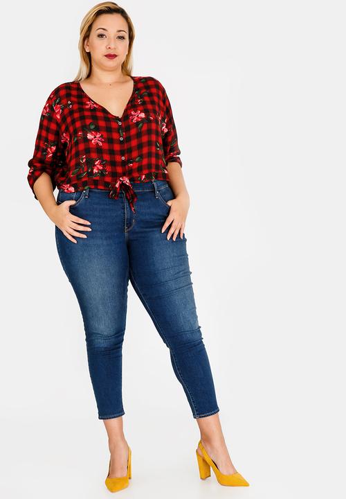 STYLE REPUBLIC PLUS - Front Tie Top Red