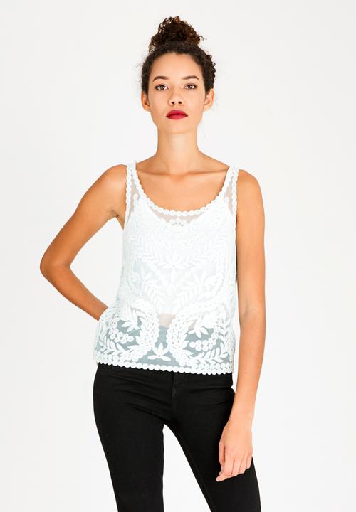 STYLE REPUBLIC - Crochet Detail Top Mint