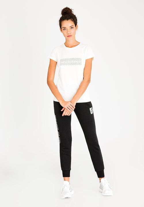 New Balance  - Blocked NB Tee Cream