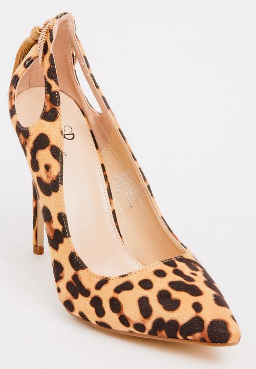 STYLE REPUBLIC - Leopard Courts with Tassel Detail Multi-colour