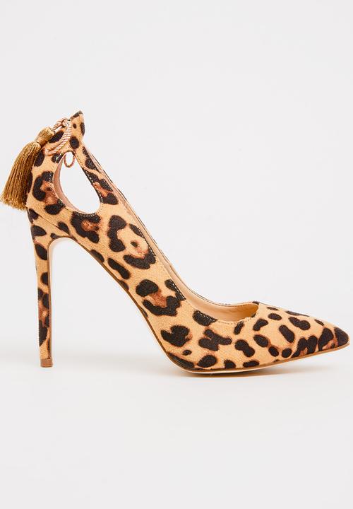 STYLE REPUBLIC - Leopard Courts with Tassel Detail Multi-colour