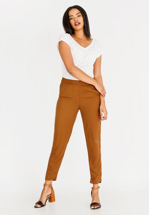 edit - Ankle Grazer Jogger Pants Brown