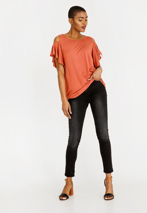 edit - Cold shoulder ruffle sleeve top - rust 