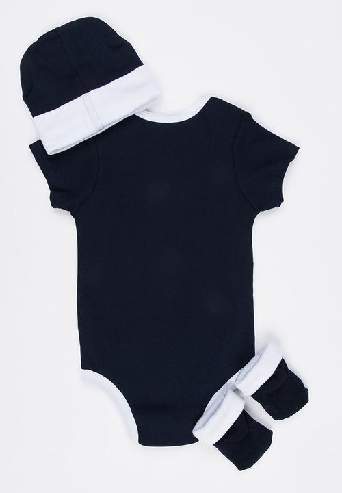 Nike - Futura Logo 3 Piece Set Black