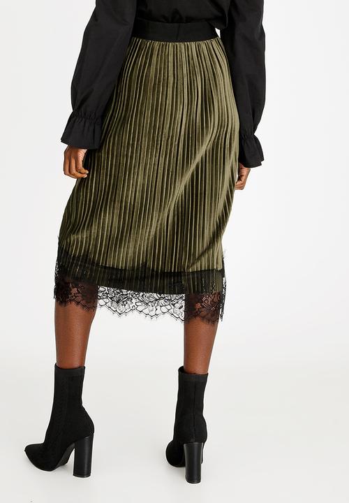 edit - Lace Trim Velour Skirt Dark Green