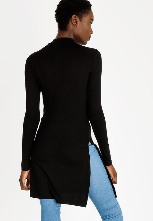 c(inch) - Longer Length Turtleneck Top Black
