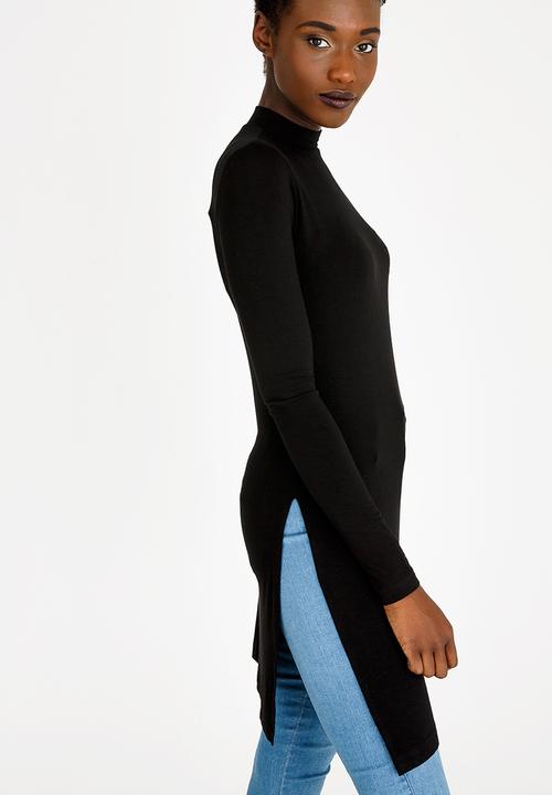 c(inch) - Longer Length Turtleneck Top Black