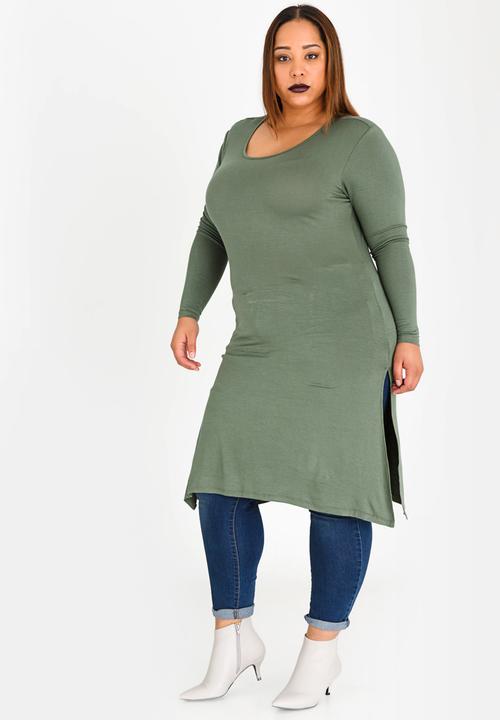 STYLE REPUBLIC PLUS - Side Slit Tshirt Khaki Green