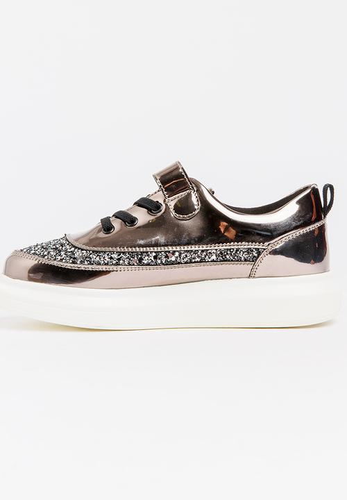 Pop Candy - Girls Metallic Sneaker Grey