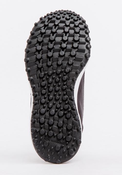 adidas Performance - RapidaTurf Street Sneaker Black