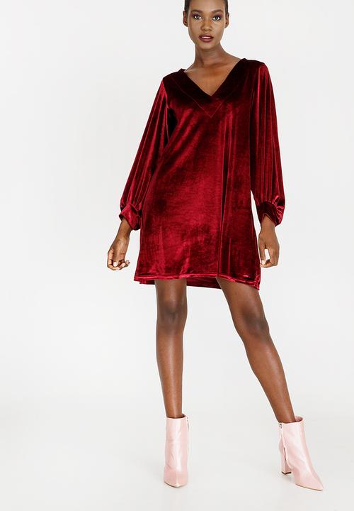 spree dress burgundy Volume Sleeve Swing Dress Burgundy