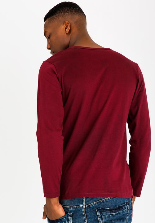 UrbanArt - Zander Crew Neck Top Burgundy