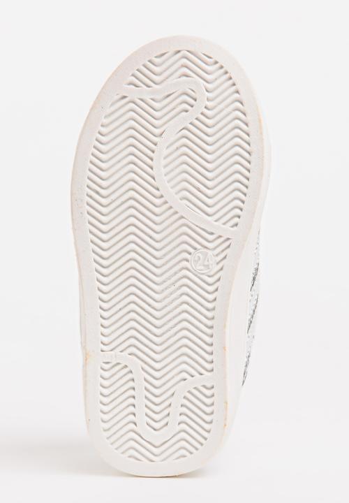Pop Candy - Velcro Strap Sneaker Silver
