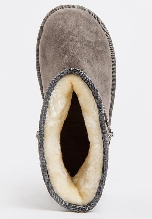 Pop Candy - Girls Faux Suede Boot Grey