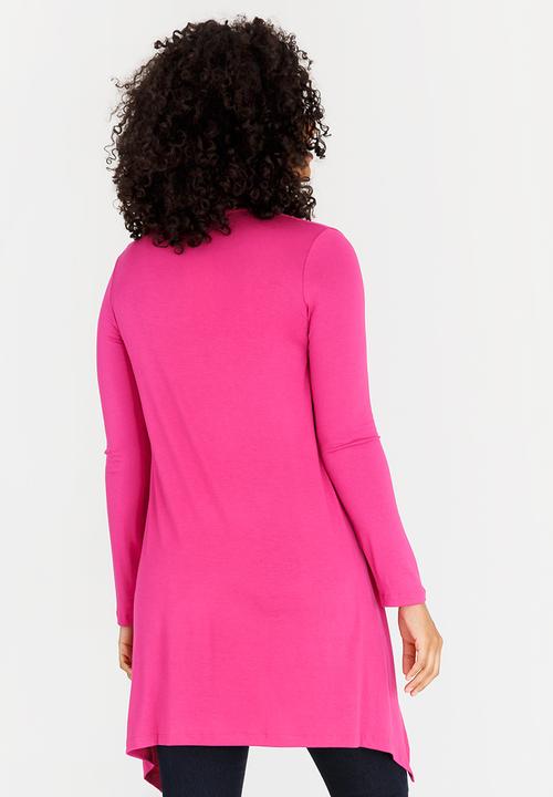 edit Maternity - Hi-Low Swing Tee Dark Pink
