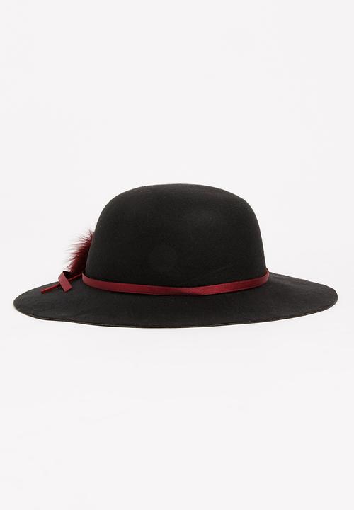 Pop Candy - Fedora Hat with Pom-Pom Detail Black