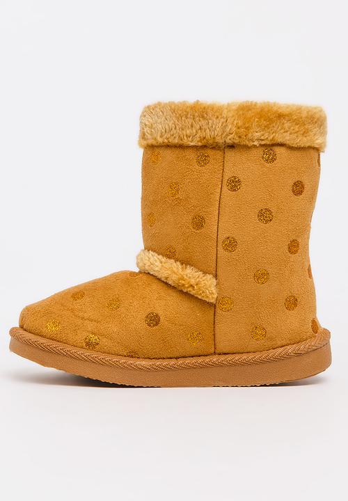 Foot Focus - Faux Fur Boot Camel