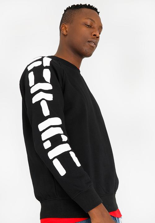 Butan - Painted Letters Tee Black