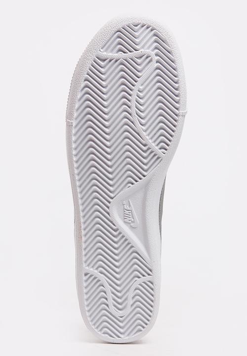 Nike - Nike Court Royale Sneakers White