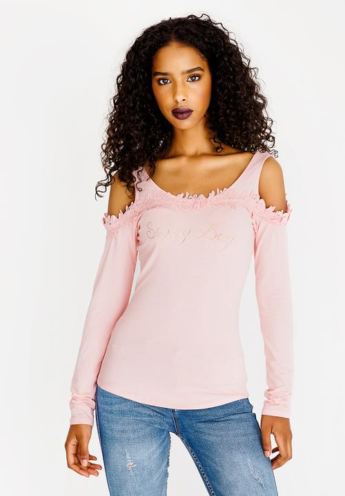 SISSY BOY - Crochet Detail Cold Shoulder Top Mid Pink