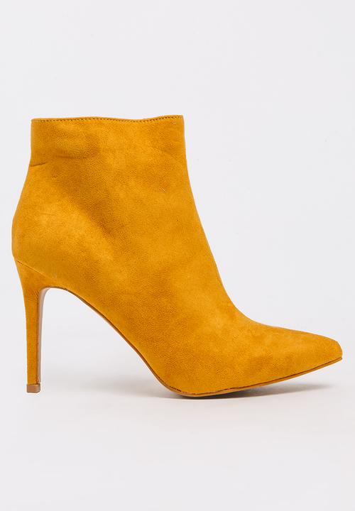 spree ankle boots