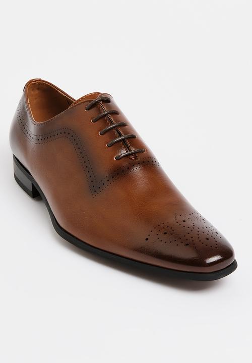 Gino Paoli - Medallion Toe Oxford Shoes Tan