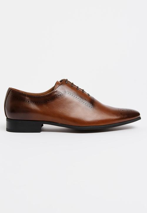 Gino Paoli - Medallion Toe Oxford Shoes Tan