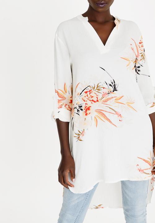 Revenge - Floral Dip Hem Tunic White