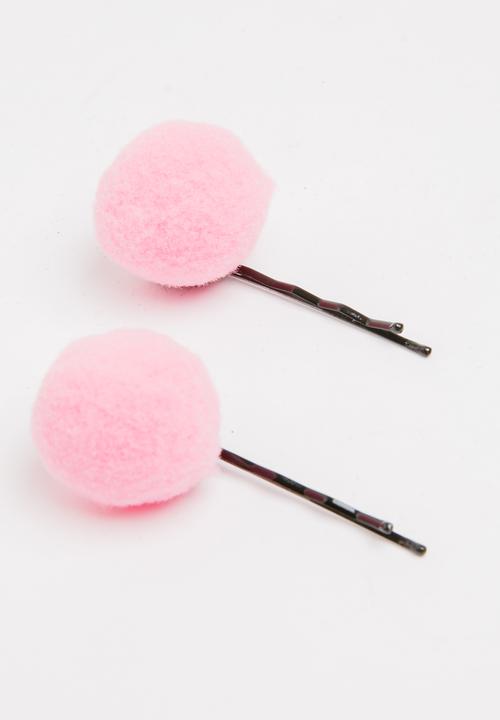 Jewels and Lace - Pom Pom Hairclips Pale Pink