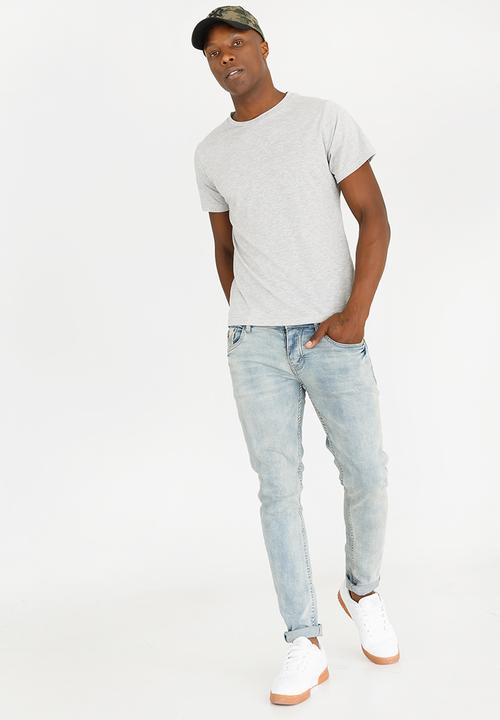 STYLE REPUBLIC - MC Crew Neck Tee Grey