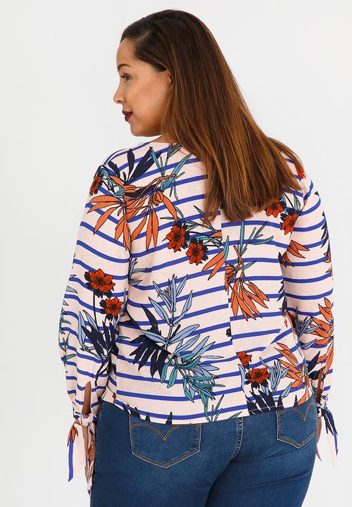 STYLE REPUBLIC PLUS - Sleeve Tie Detail Blouse Multi-colour