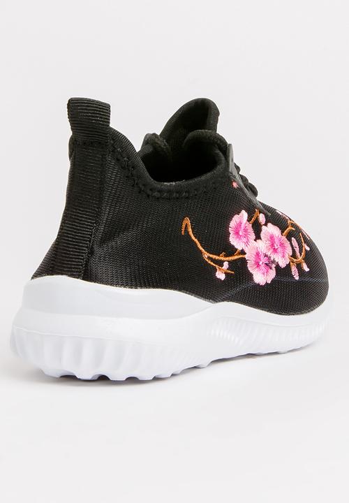 Pop Candy - Embroidered  Lace Up Sneaker Black
