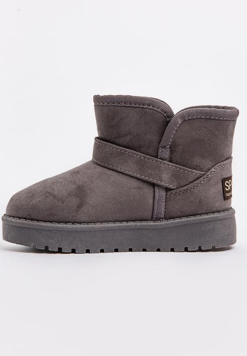 Pop Candy - Buckled Detailed Boot Grey