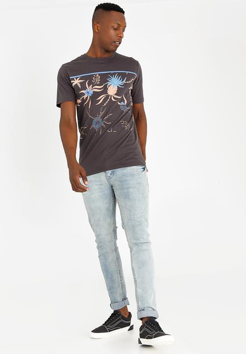 Quiksilver - Stack For Days Printed Tshirt Charcoal