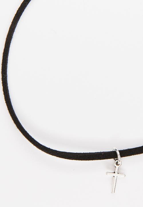 Jewels and Lace - Cross Choker Black