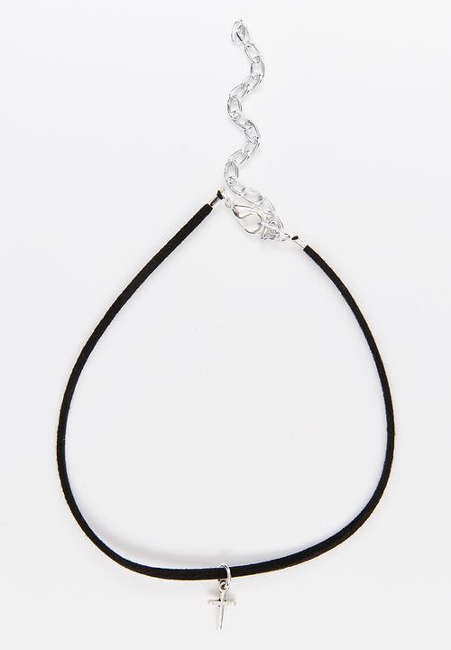 Jewels and Lace - Cross Choker Black