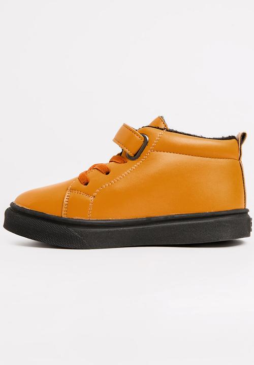Pop Candy - Boys Hi Top Sneaker Tan