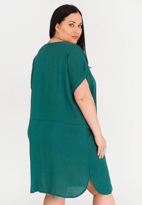 edit Plus - Basic Shift Dress Green
