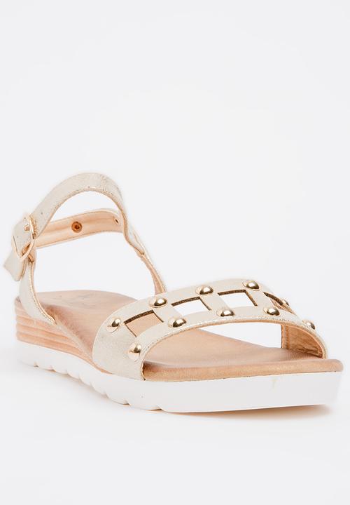 Butterfly Feet - Zhi Open Toe Wedges Gold
