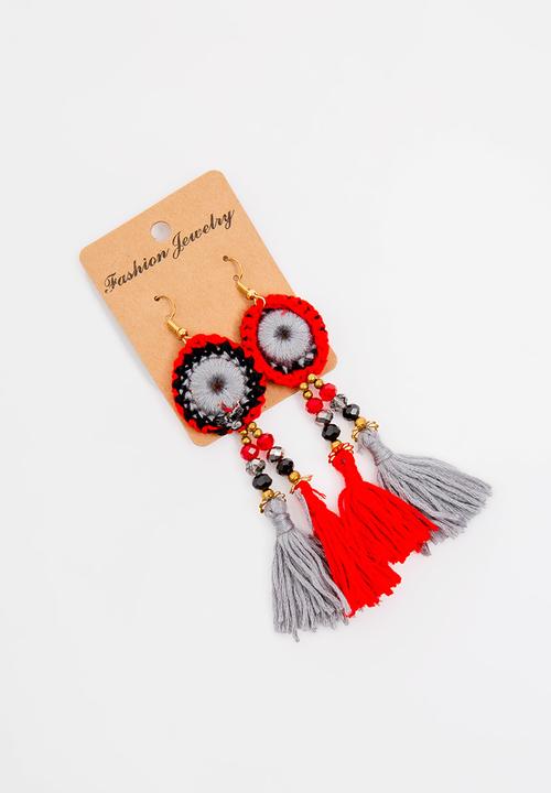 STYLE REPUBLIC - Earrings with tassel- red