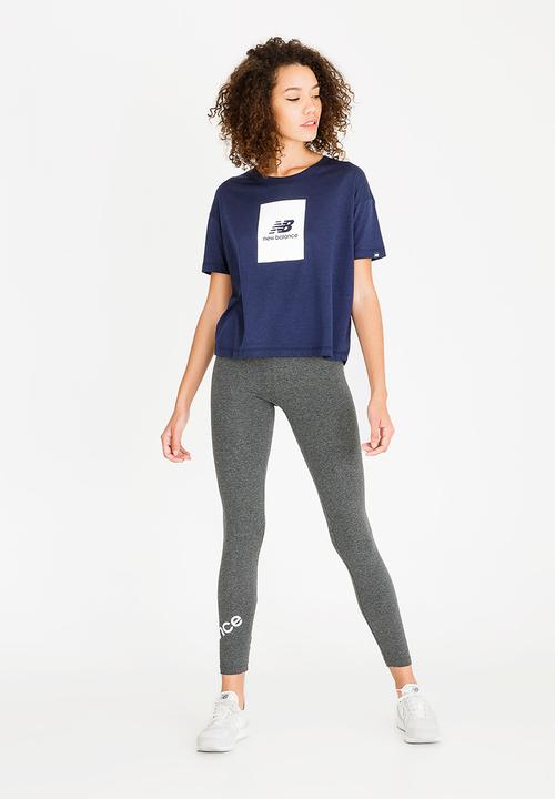 New Balance  - Essential repeat tee - navy
