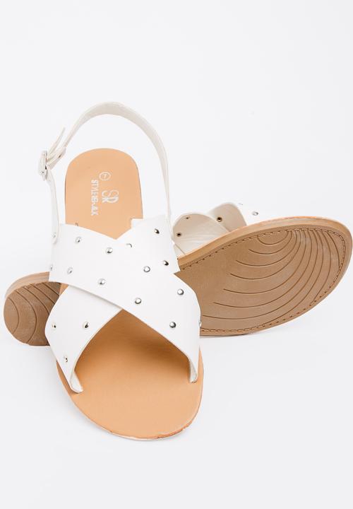 STYLE REPUBLIC - Studded double band sandal - white
