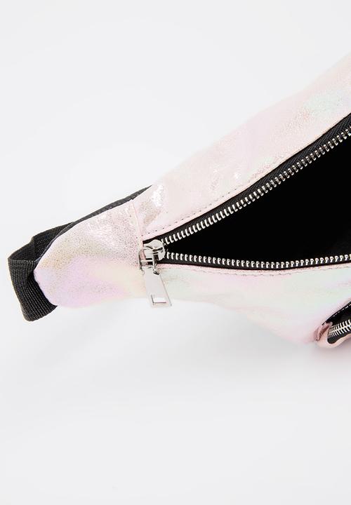 Pop Candy - Zip detailed moonbag - pink